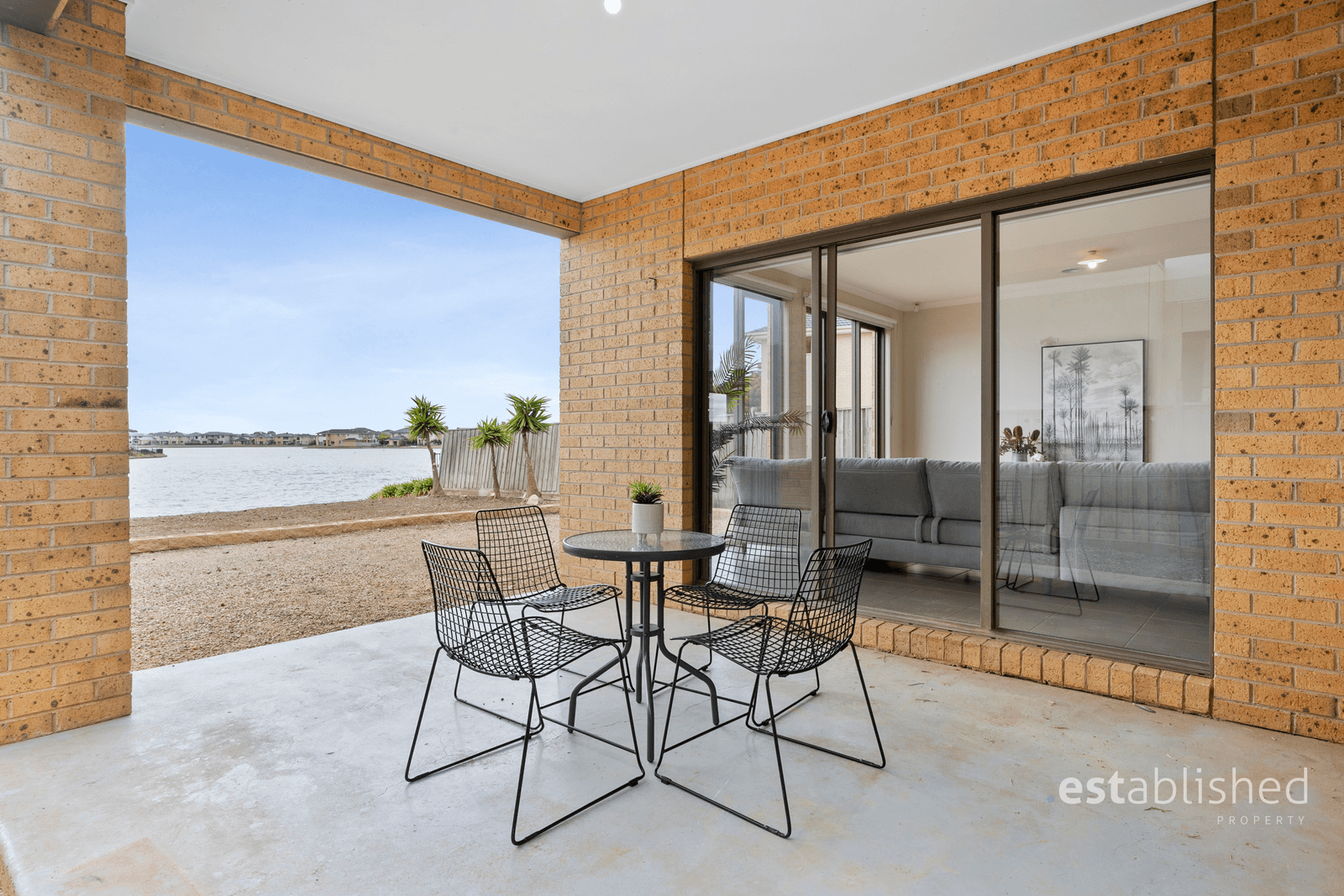 223 Sanctuary Lakes South Boulevard, POINT COOK, VIC 3030