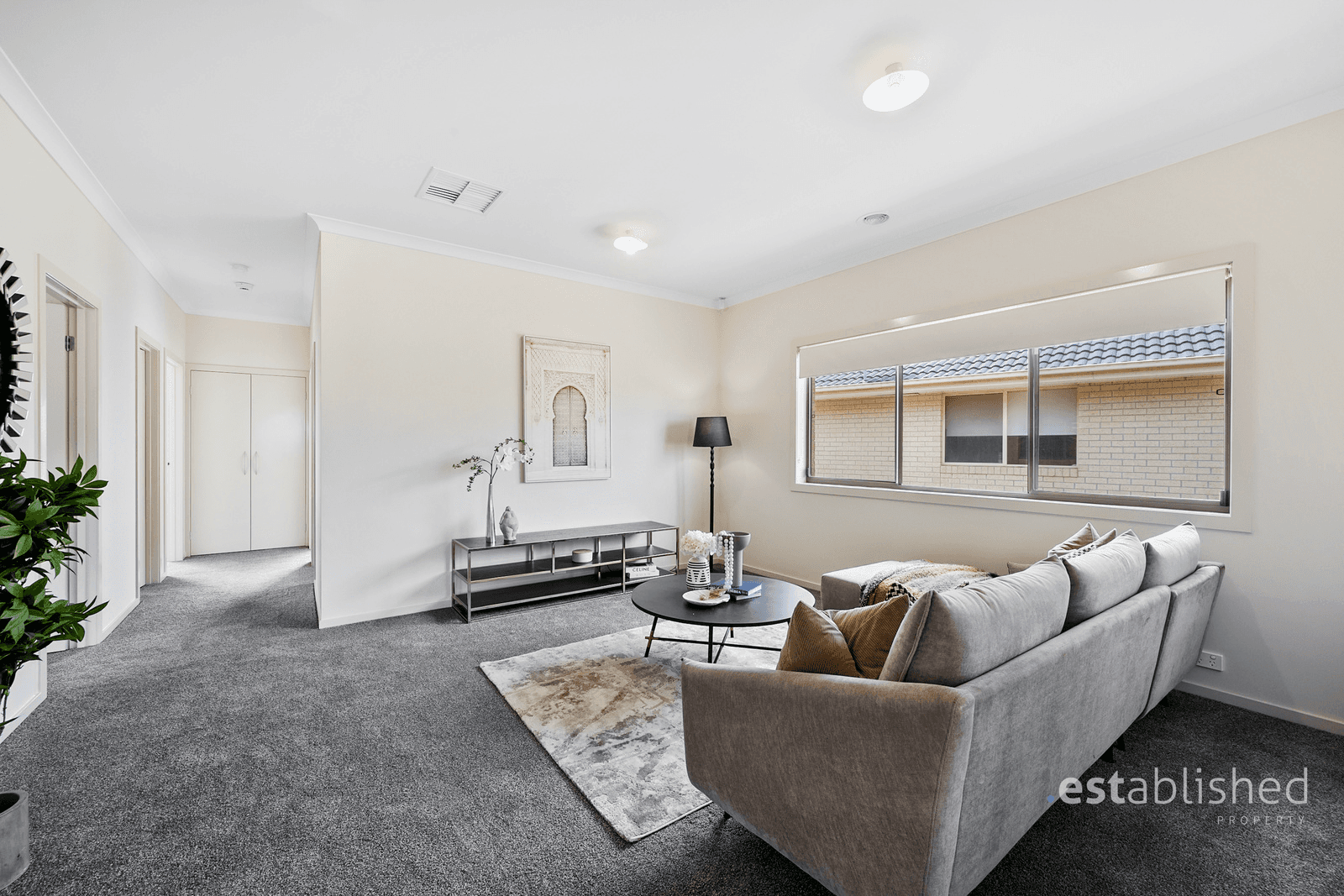 223 Sanctuary Lakes South Boulevard, POINT COOK, VIC 3030