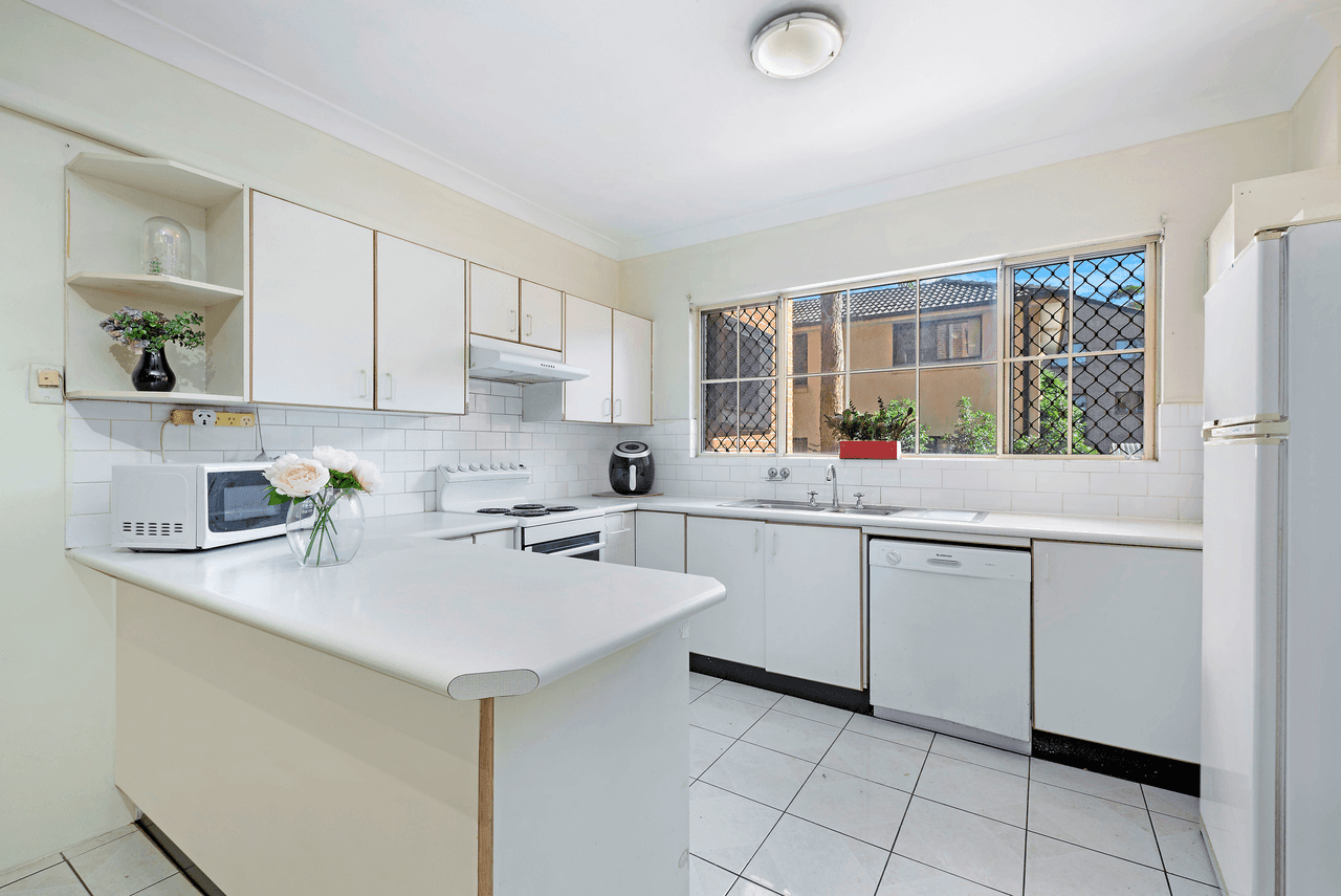 Unit 12/31-33 Lane St, Wentworthville, NSW 2145