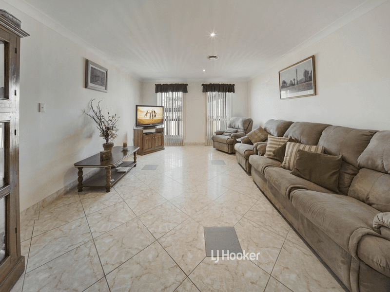 55 Claylands Drive, ST GEORGES BASIN, NSW 2540