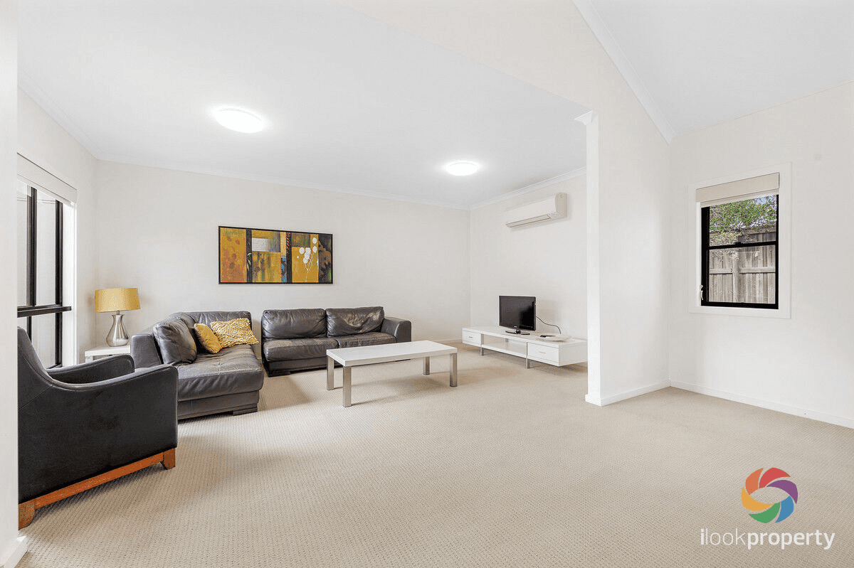 5/1 Michel Place, Telina, QLD 4680