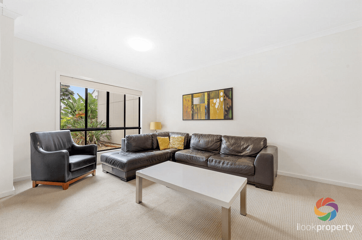 5/1 Michel Place, Telina, QLD 4680