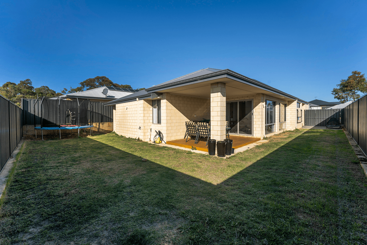 19 Cogita Avenue, BALDIVIS, WA 6171