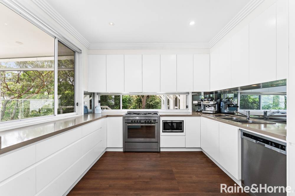 6 Lawrence Hargrave Drive, STANWELL PARK, NSW 2508