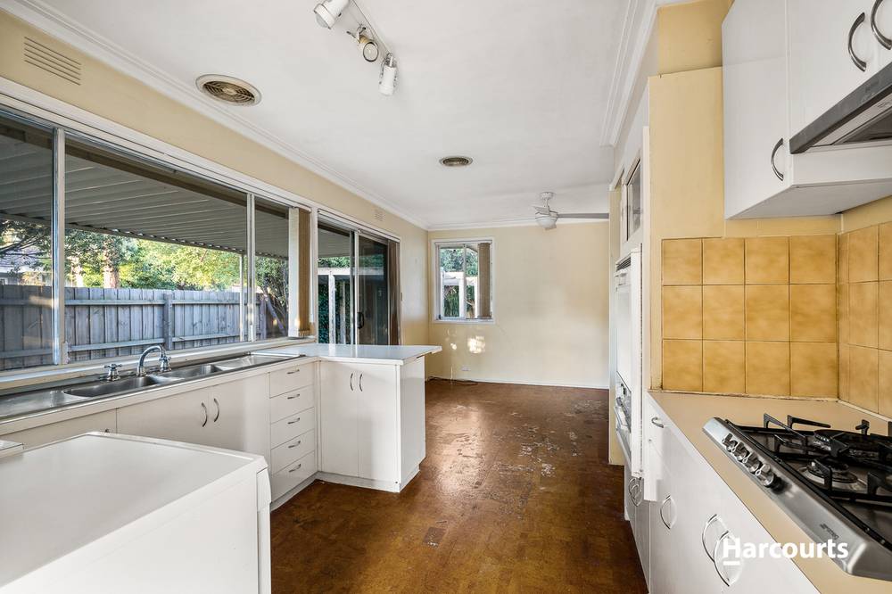 53 Newhaven Road, BURWOOD EAST, VIC 3151