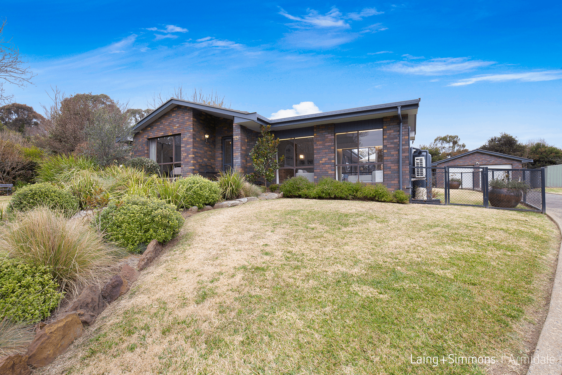 29 Bishop Crescent, Armidale, NSW 2350