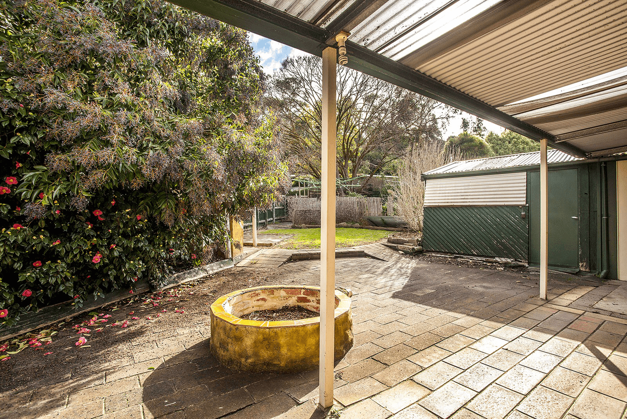 50 Croydondale Drive, MOOROOLBARK, VIC 3138
