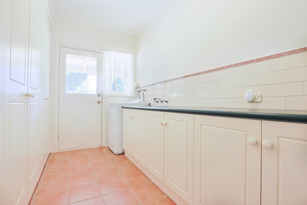 682 Cureton Avenue, Nichols Point, VIC 3501