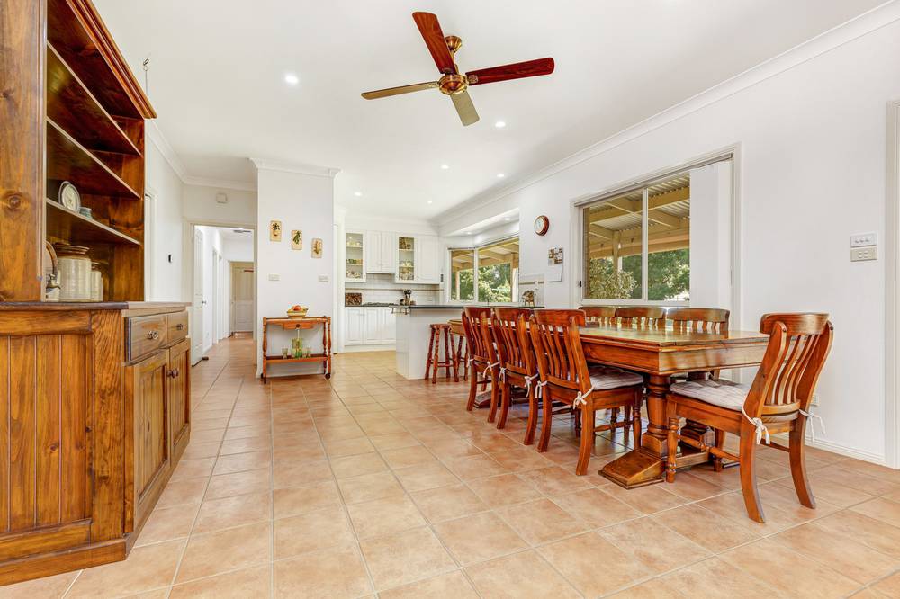 682 Cureton Avenue, Nichols Point, VIC 3501