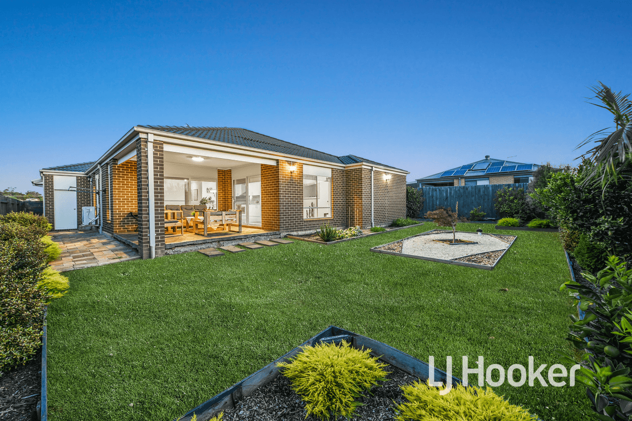 3 Chandra Close, PAKENHAM, VIC 3810