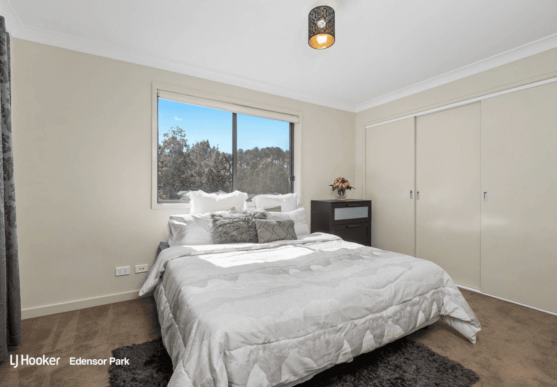 21 Willowbank Crescent, CANLEY VALE, NSW 2166