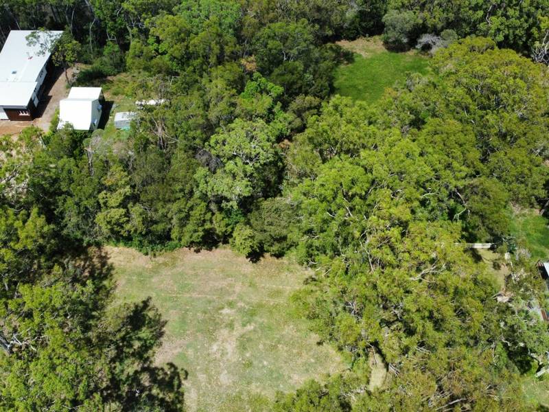 4 Cliff Terrace, MACLEAY ISLAND, QLD 4184