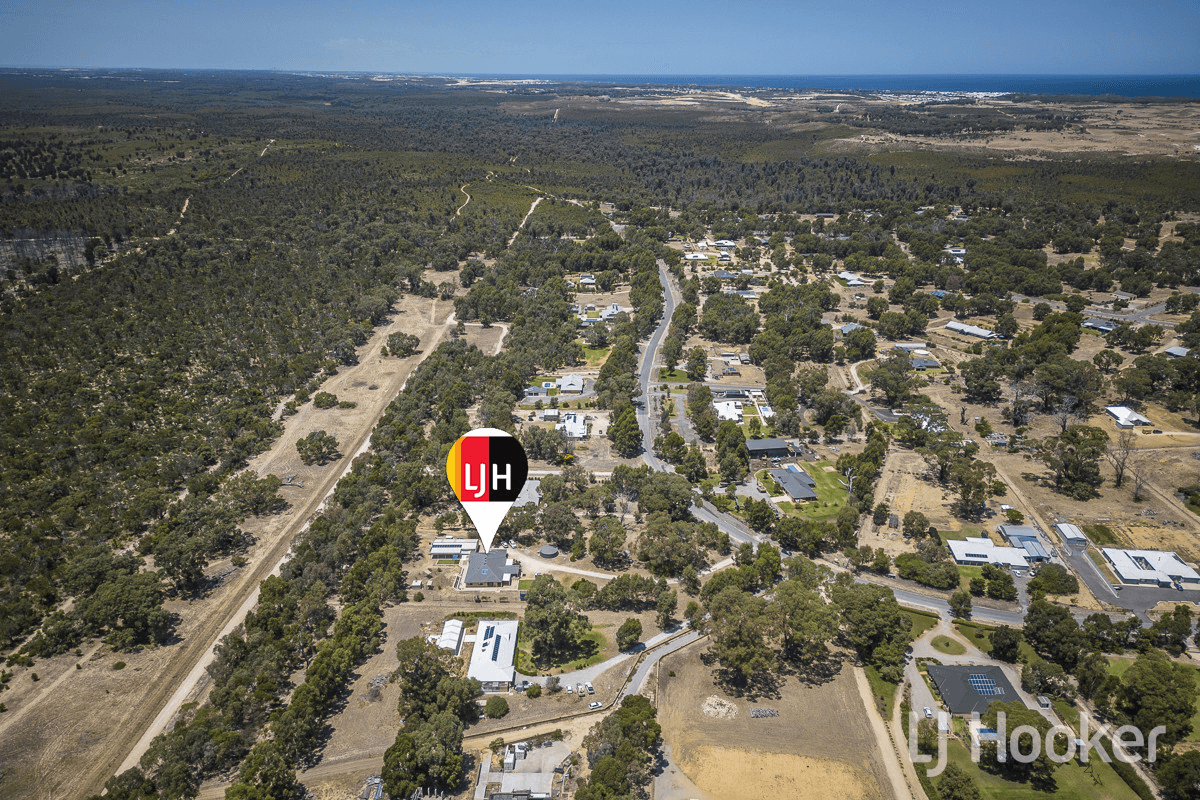 21 Cinnamon Meander, TWO ROCKS, WA 6037