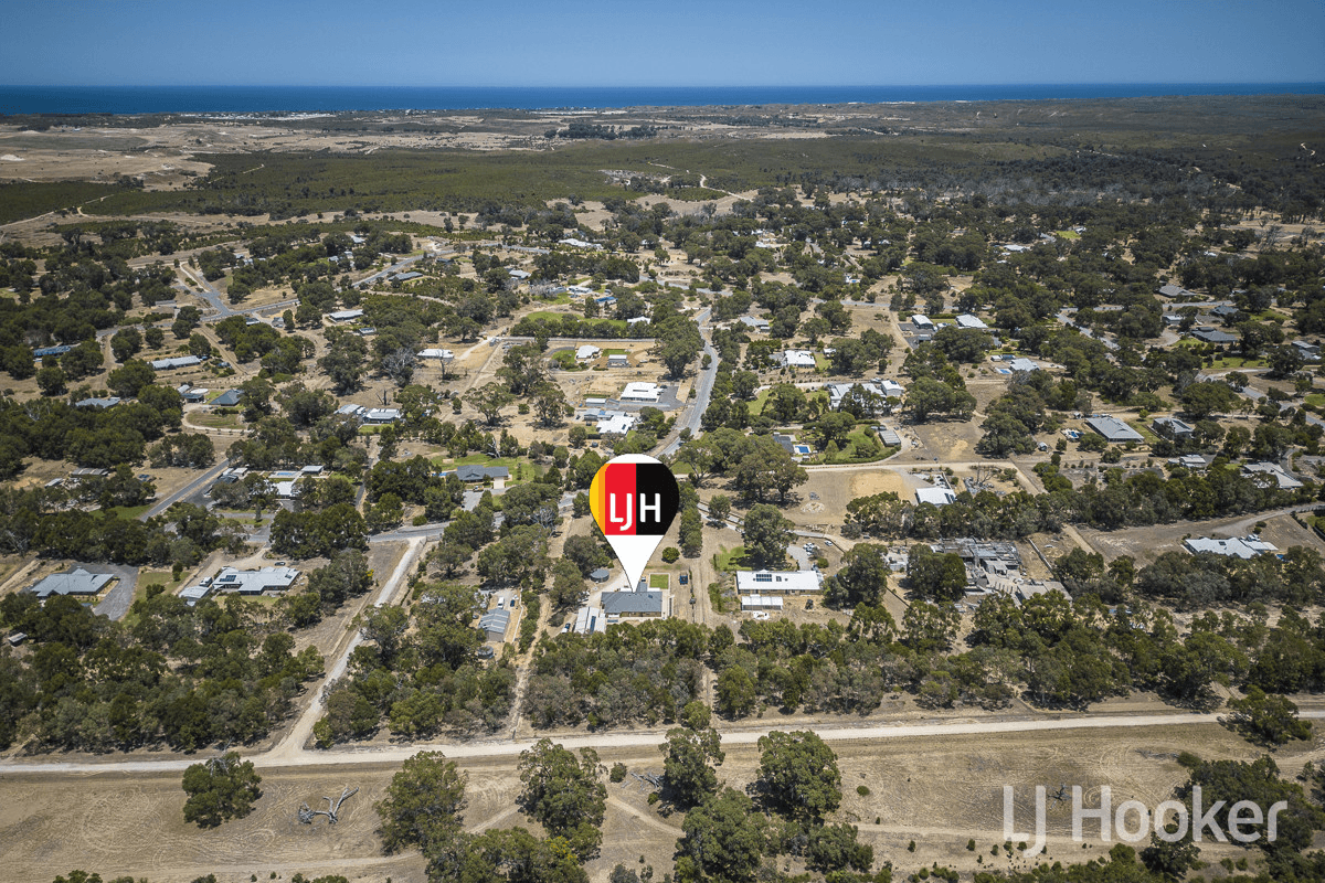 21 Cinnamon Meander, TWO ROCKS, WA 6037