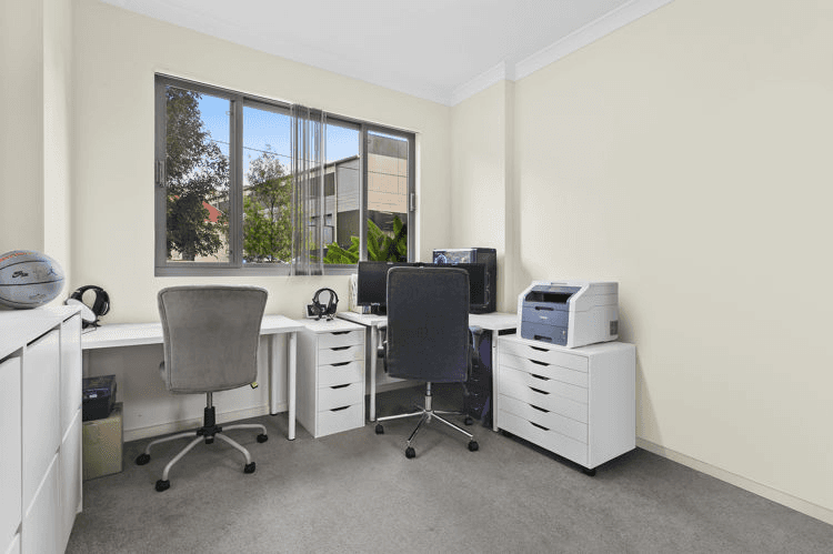 2/1-9 Florence Street, WENTWORTHVILLE, NSW 2145