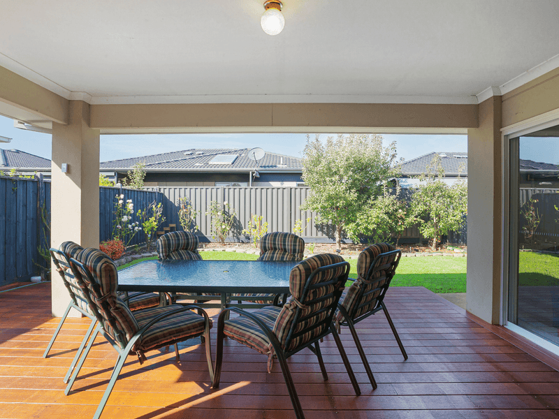 56 Oceanic Drive, SAFETY BEACH, VIC 3936