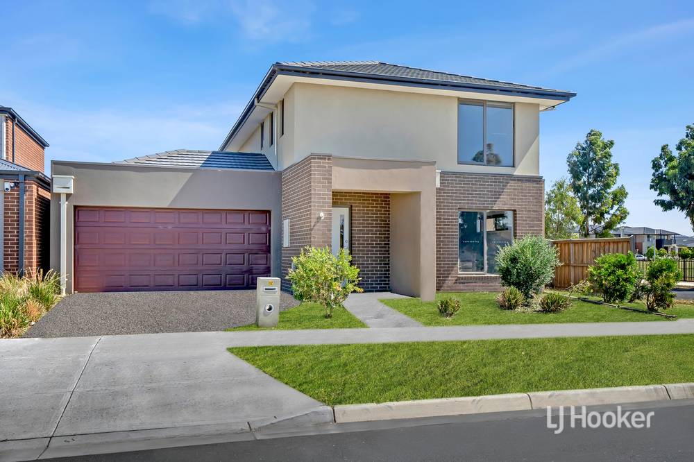 12 Mapleshade Avenue, CLYDE NORTH, VIC 3978