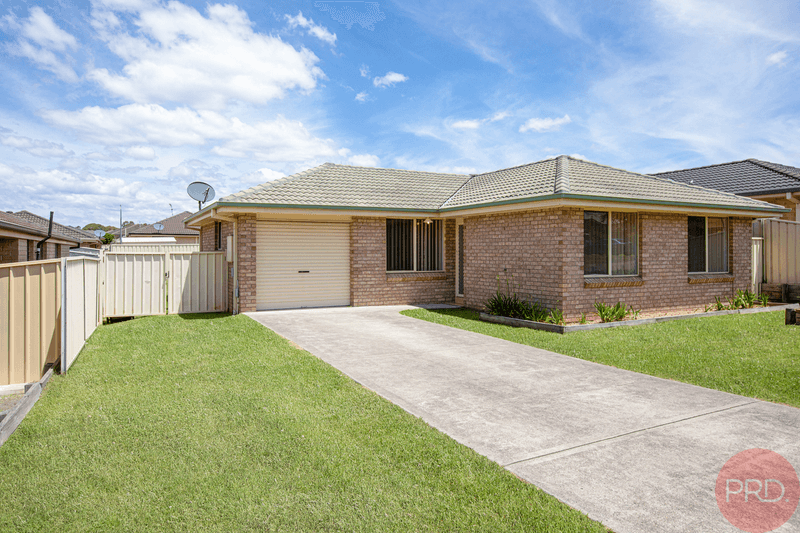 24 Coburn Circuit, METFORD, NSW 2323