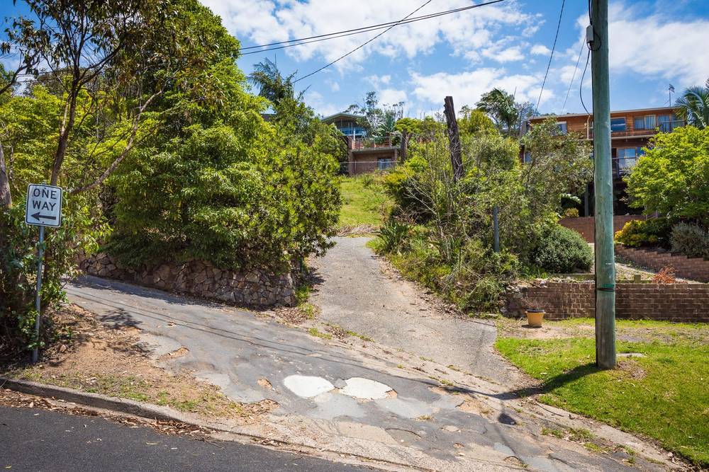 8 Beverley Street, Merimbula, NSW 2548