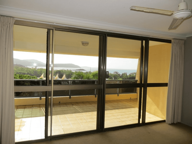 Unit 121/4 Eshelby Dr, Cannonvale, QLD 4802