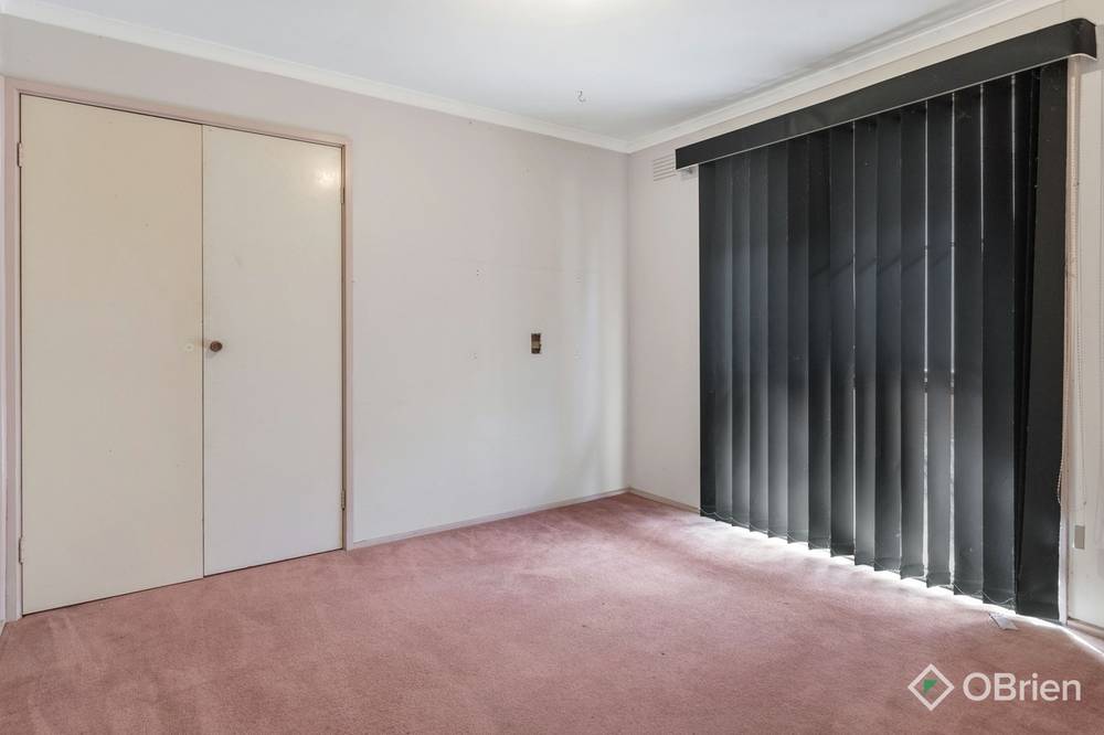 16 Grenville Place, Melton West, VIC 3337