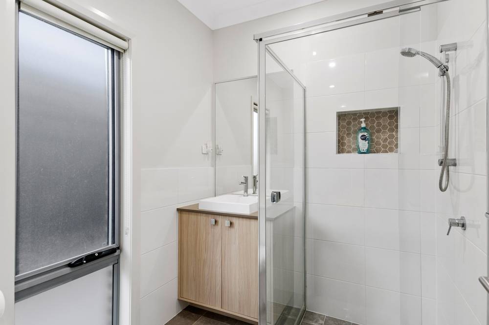 9 Starling Drive, CALDERWOOD, NSW 2527