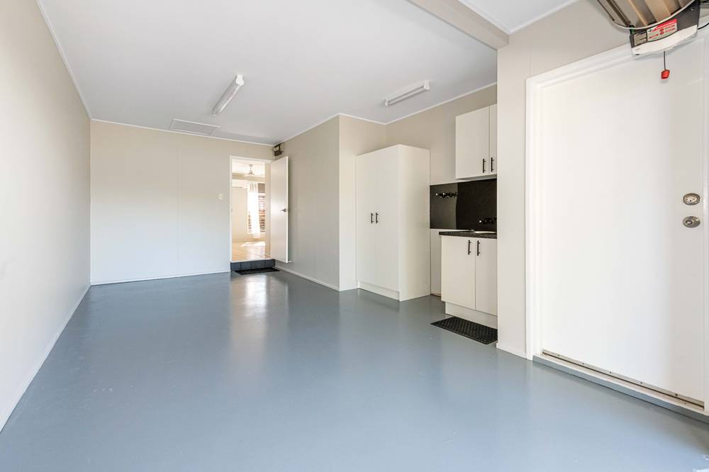 2/8 Moore Street, MACKAY, QLD 4740