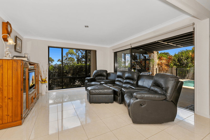 6 Owenia Circuit, Bilambil Heights, NSW 2486