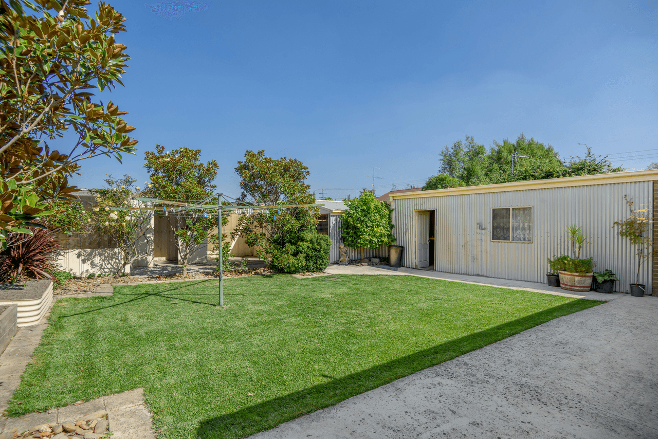 9 Glenda Street, WENDOUREE, VIC 3355