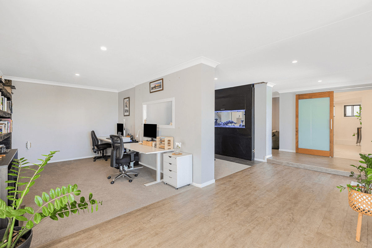 25 Durigan Place, Banora Point, NSW 2486