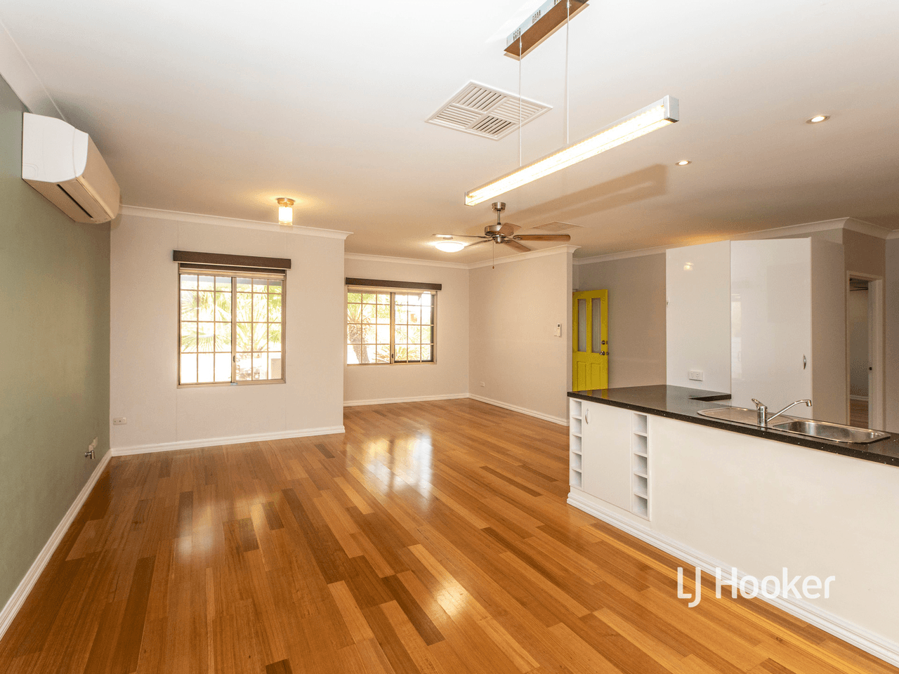 2 Bowman Close, ARALUEN, NT 0870