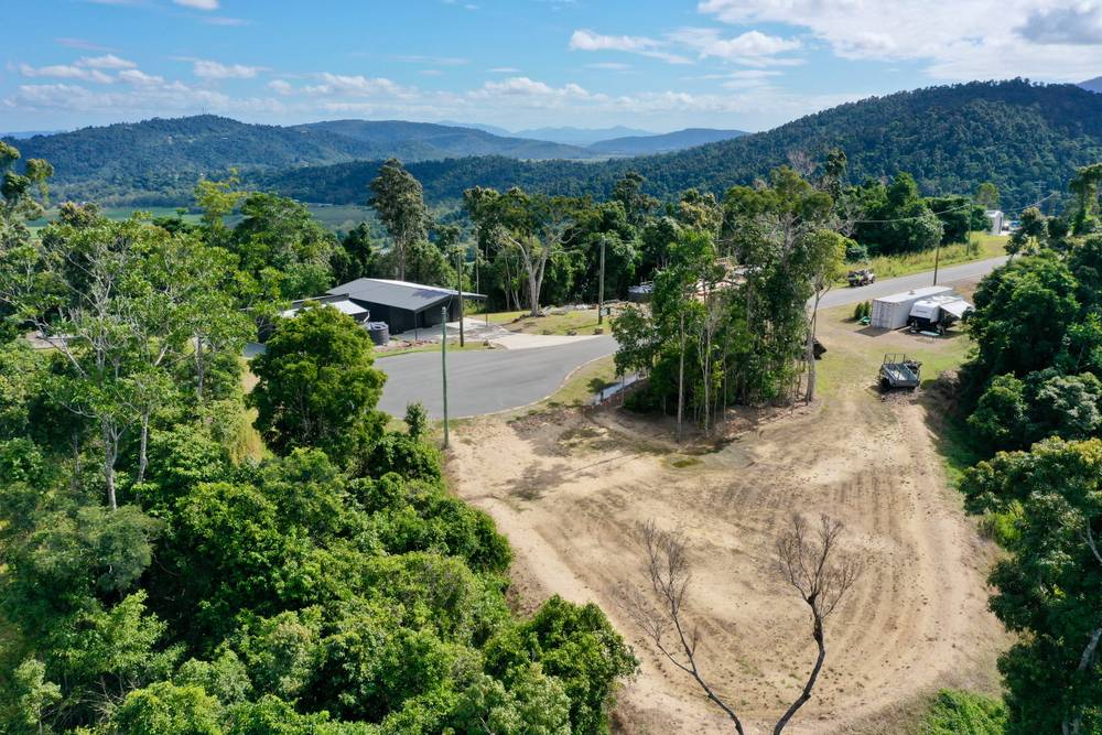 Lot 11 Moon Crescent, SUGARLOAF, QLD 4800