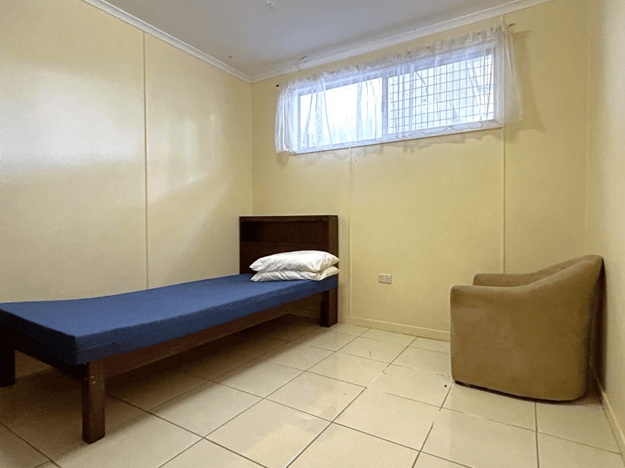 Room 2/130 Ruthven Street, HARLAXTON, QLD 4350