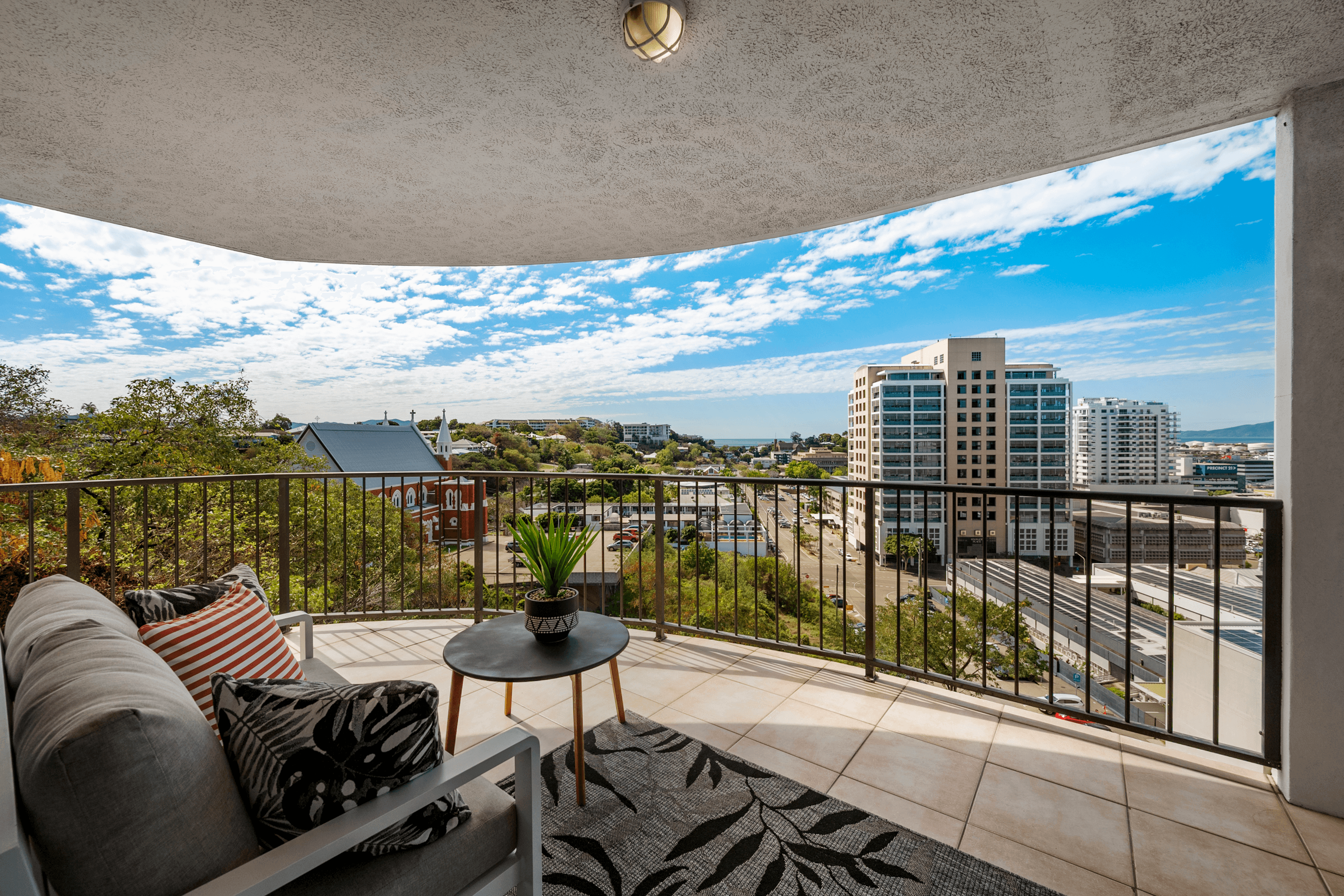 28/209 Wills Street, TOWNSVILLE CITY, QLD 4810