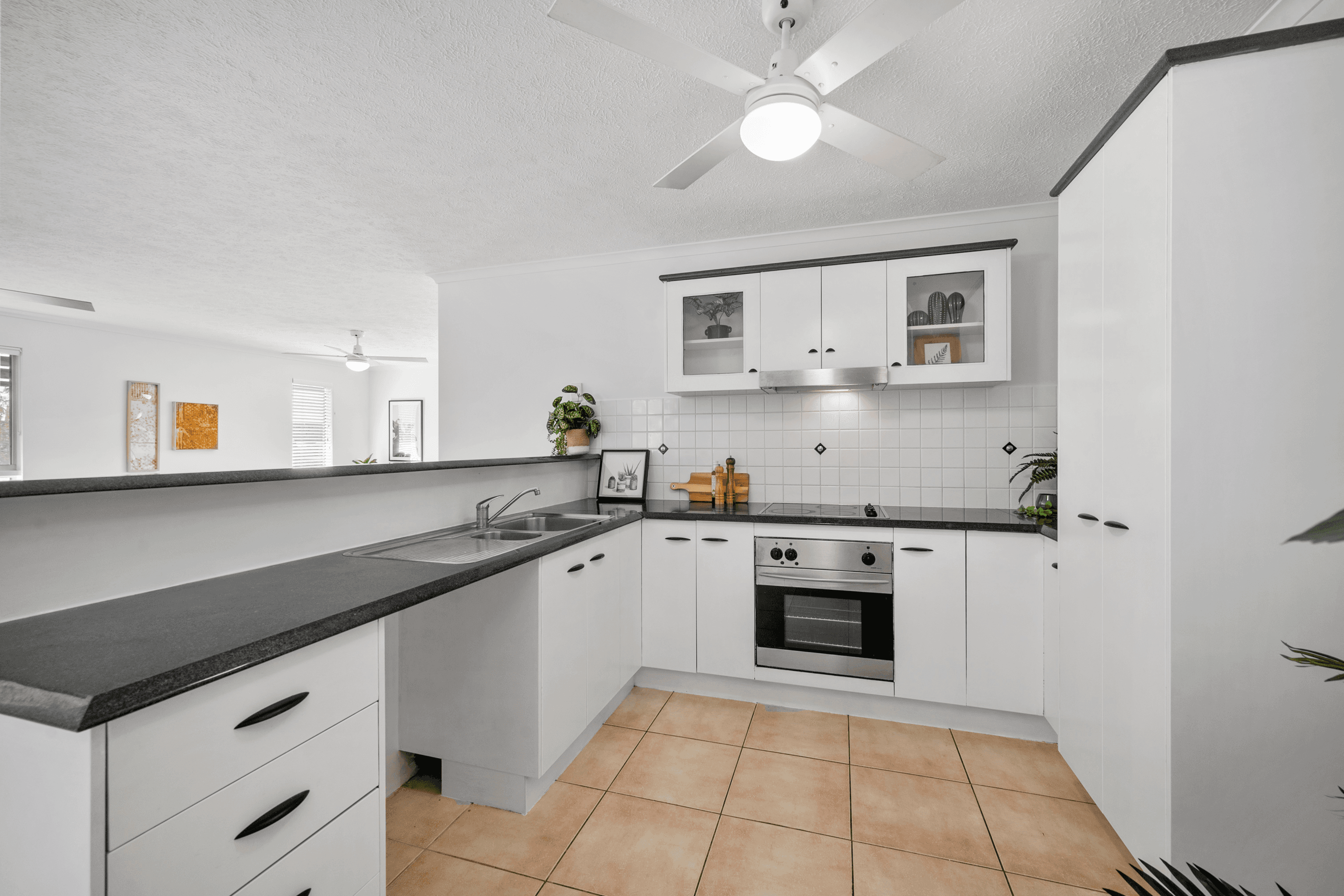 28/209 Wills Street, TOWNSVILLE CITY, QLD 4810