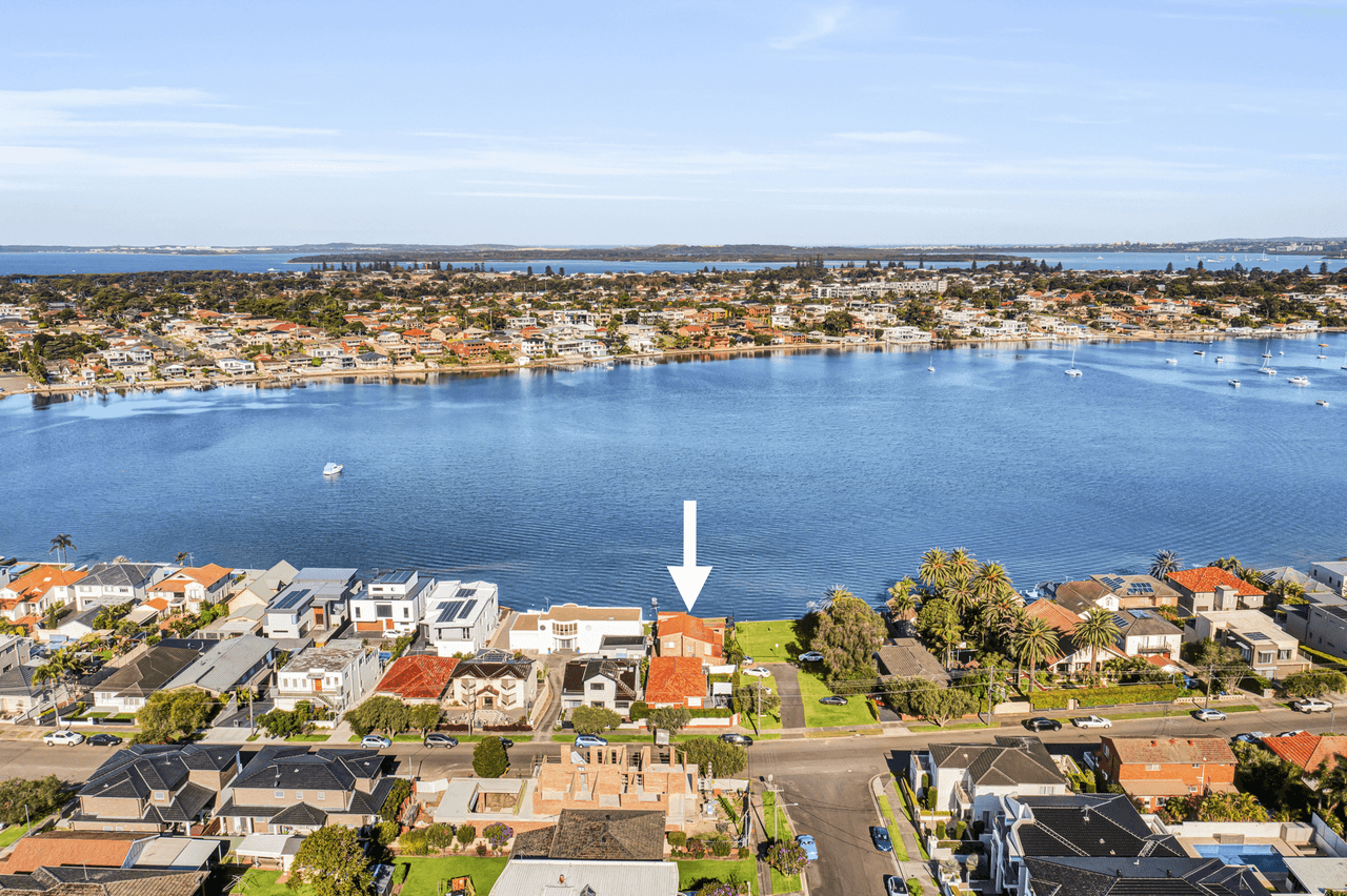 24A Carlton Crescent, Kogarah Bay, NSW 2217