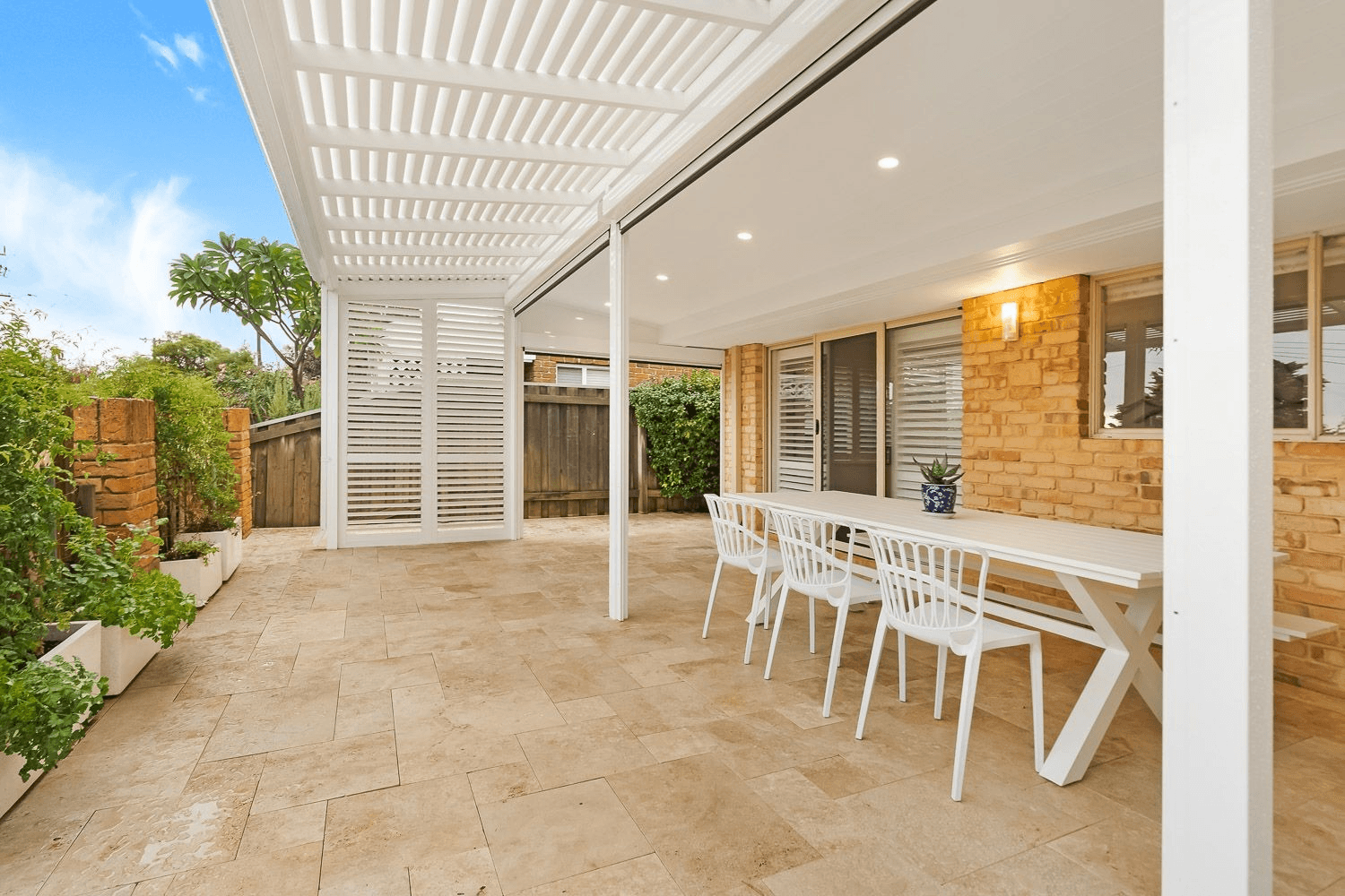 8 Traylen Grove, MOUNT CLAREMONT, WA 6010