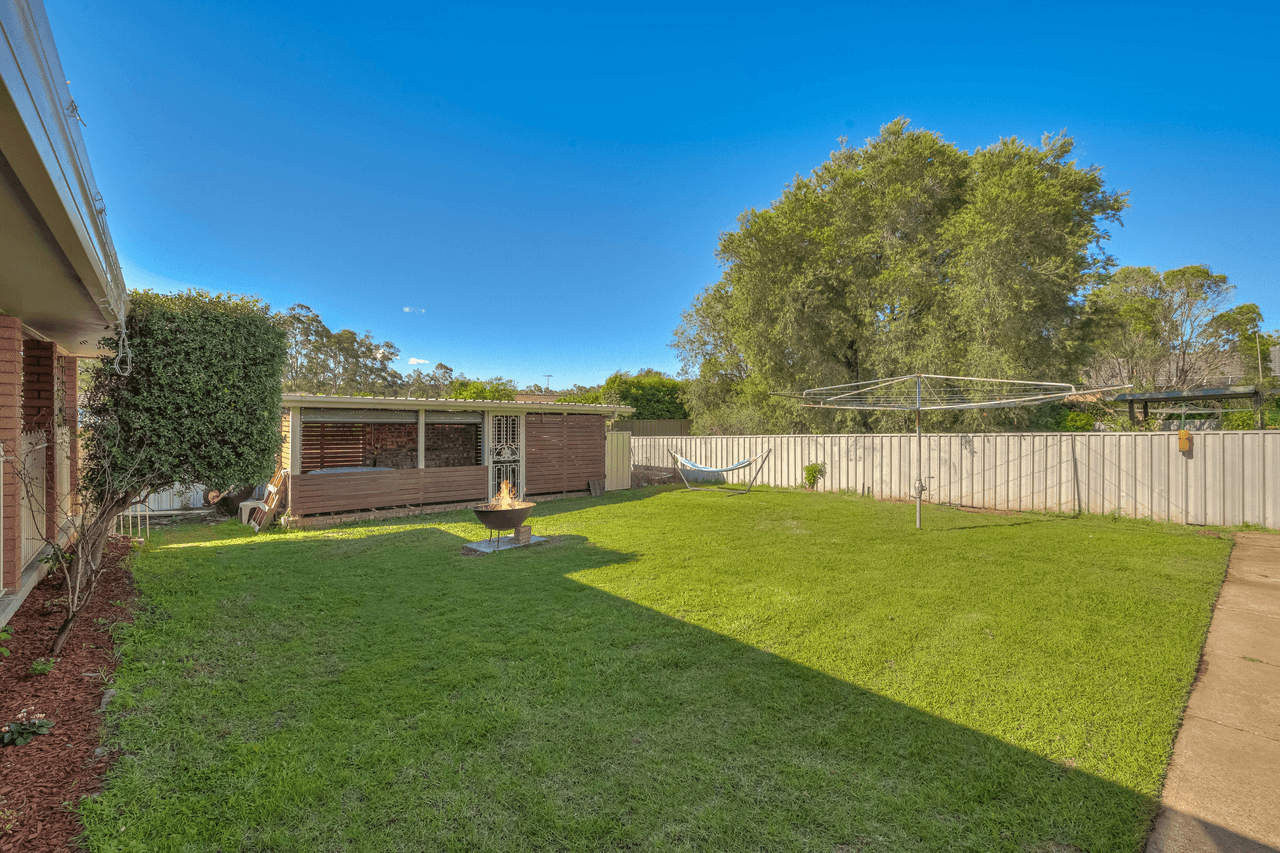 5 Wakehurst Crescent, METFORD, NSW 2323