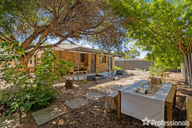 29 Leeder Street, SAFETY BAY, WA 6169