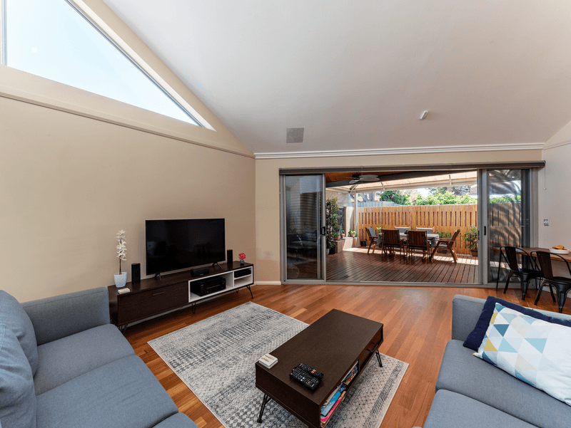 88A Fourth Avenue, MOUNT LAWLEY, WA 6050