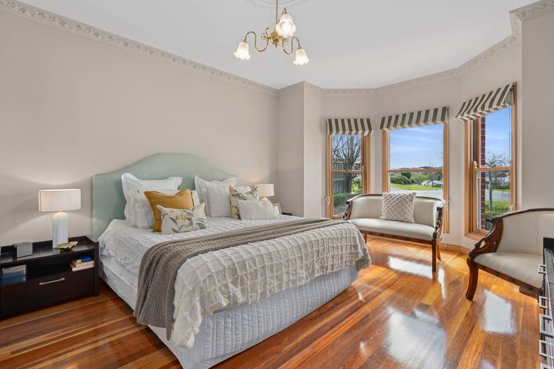 9 Trafalgar Square, Wandana Heights, VIC 3216