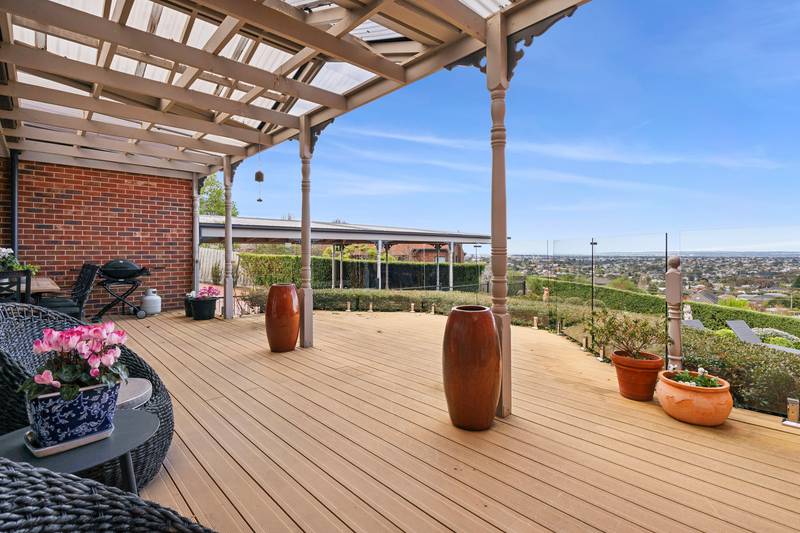 9 Trafalgar Square, Wandana Heights, VIC 3216