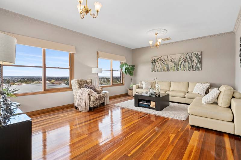 9 Trafalgar Square, Wandana Heights, VIC 3216