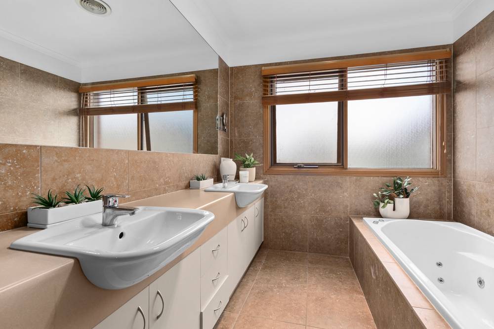 9 Trafalgar Square, Wandana Heights, VIC 3216