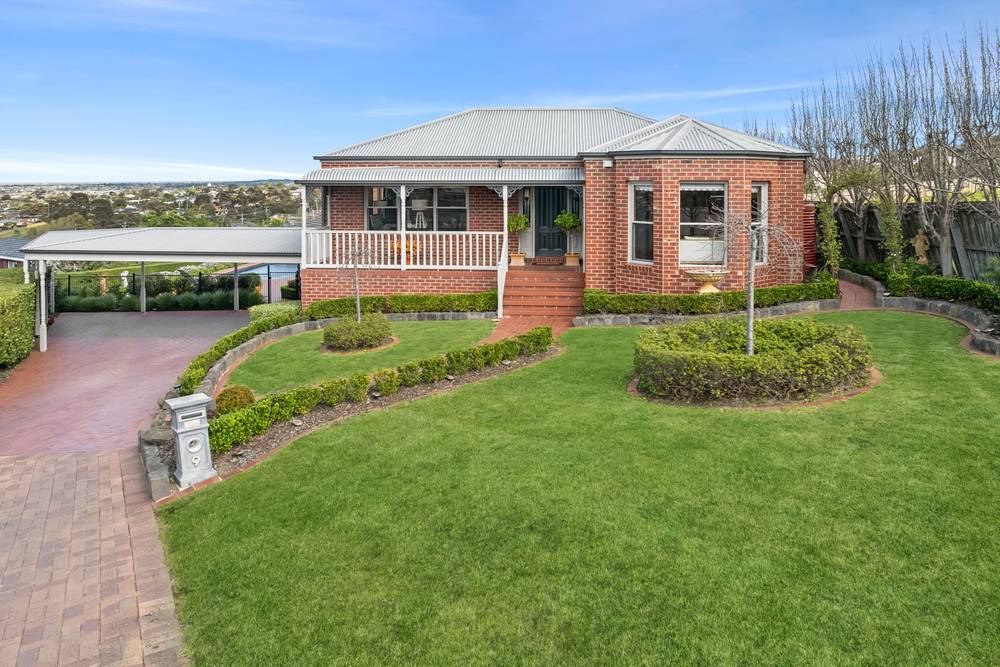 9 Trafalgar Square, Wandana Heights, VIC 3216