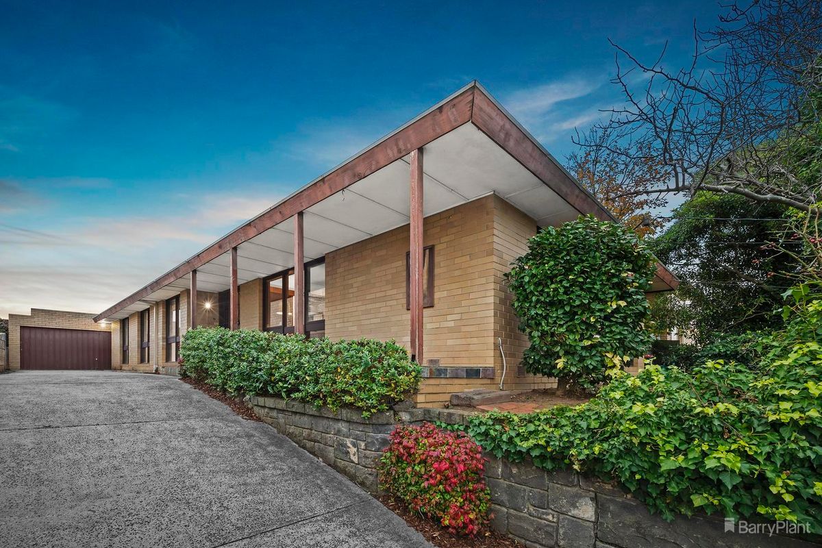 69 Chatsworth Quadrant, Templestowe Lower, VIC 3107