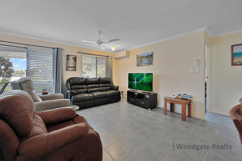 25 Lorikeet Avenue, WOODGATE, QLD 4660