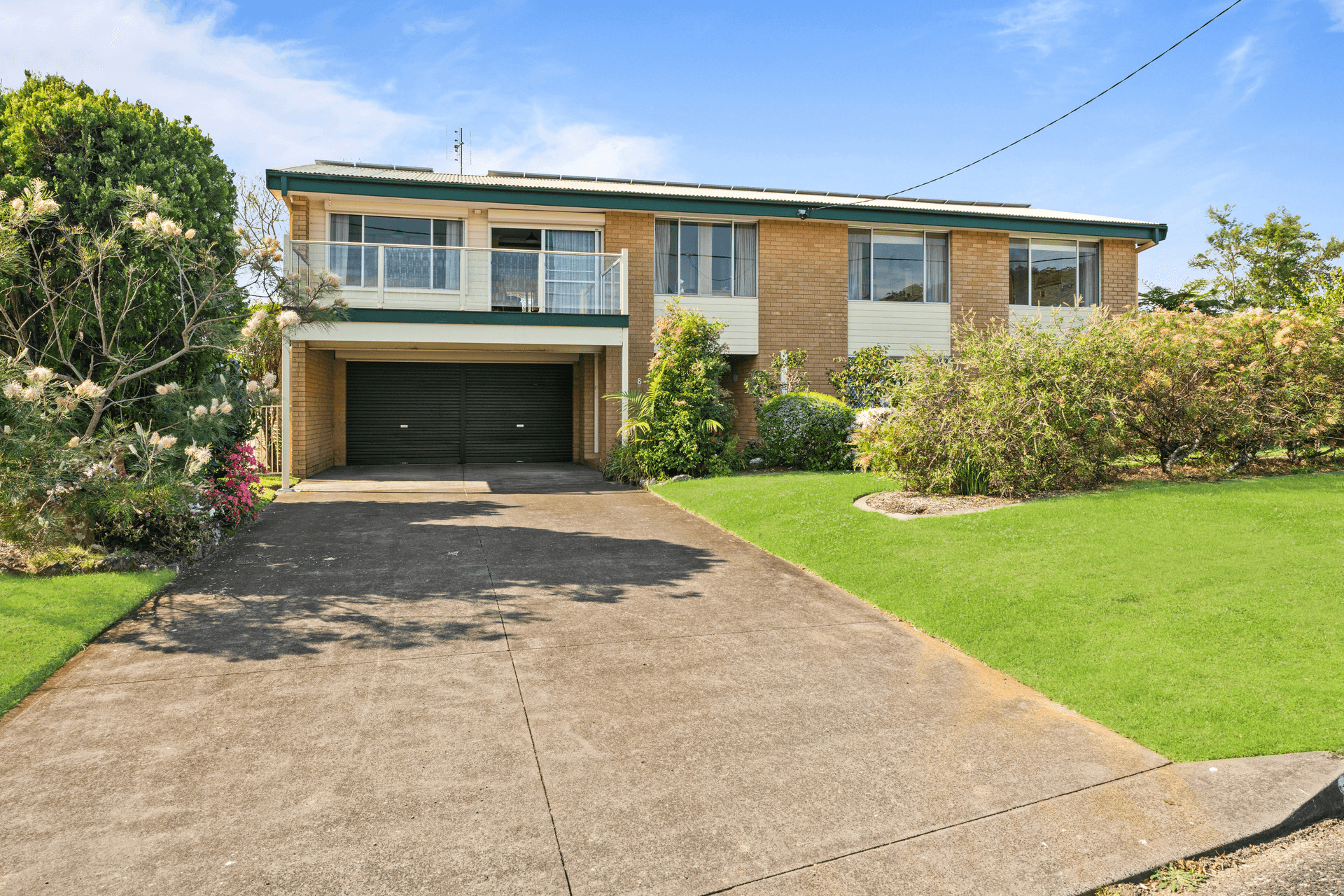 8-10 Berry Avenue, Green Point, NSW 2251