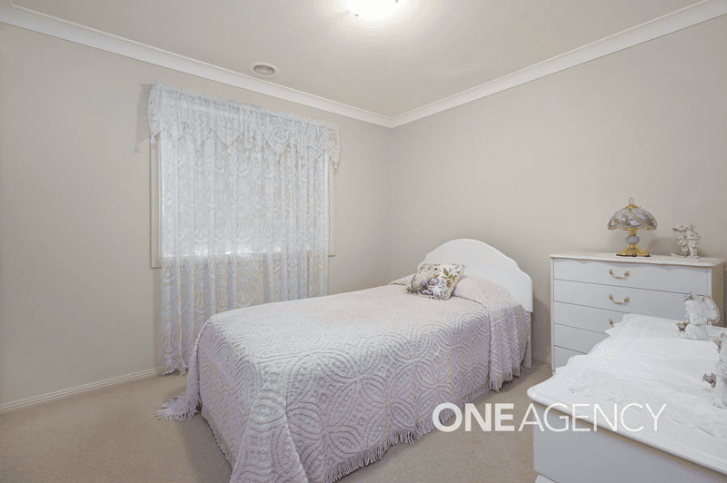 1/21 STIRLING BOULEVARD, TATTON, NSW 2650