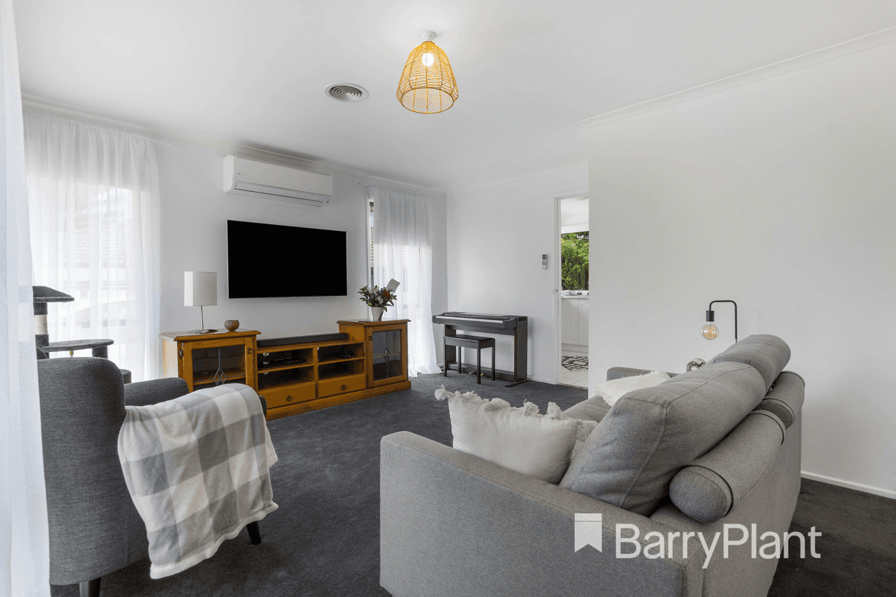 16 Woodland Drive, Albanvale, VIC 3021